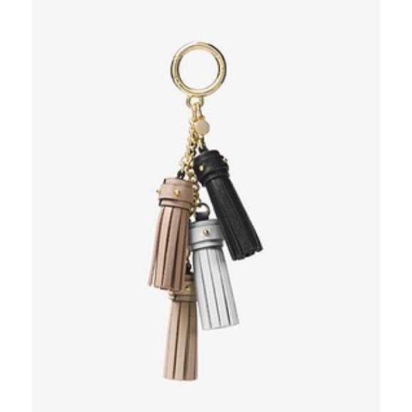 Michael Kors Bag Charm CHOICE - Picture 2 of 14